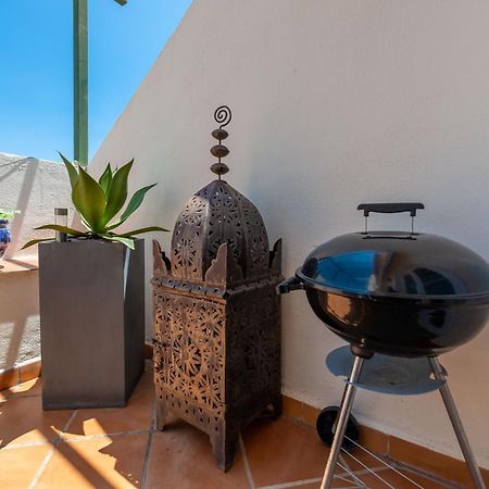 Elegant 2 Bdrm Penthouse With Bbq And Pools Lägenhet Marbella Exteriör bild