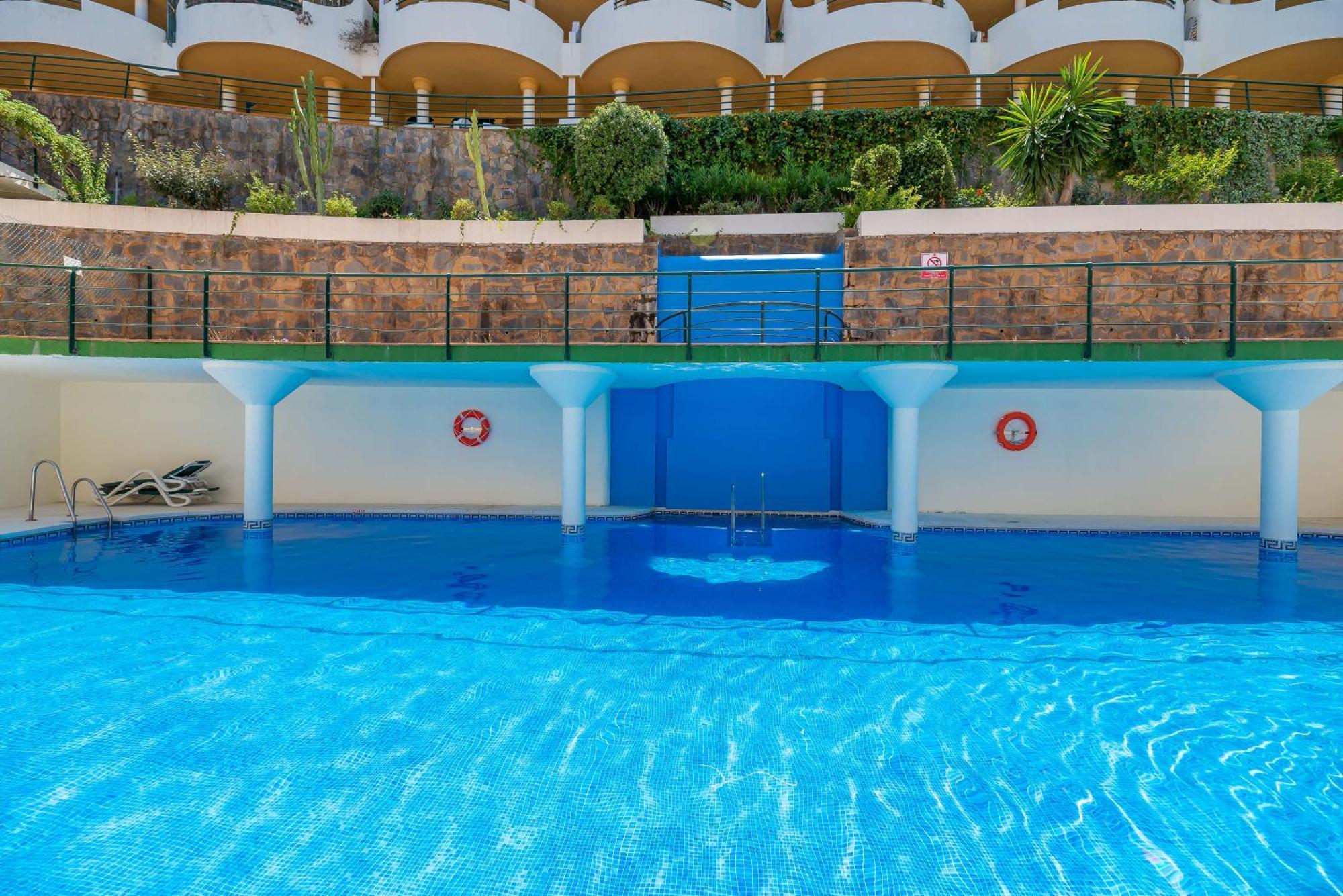 Elegant 2 Bdrm Penthouse With Bbq And Pools Lägenhet Marbella Exteriör bild