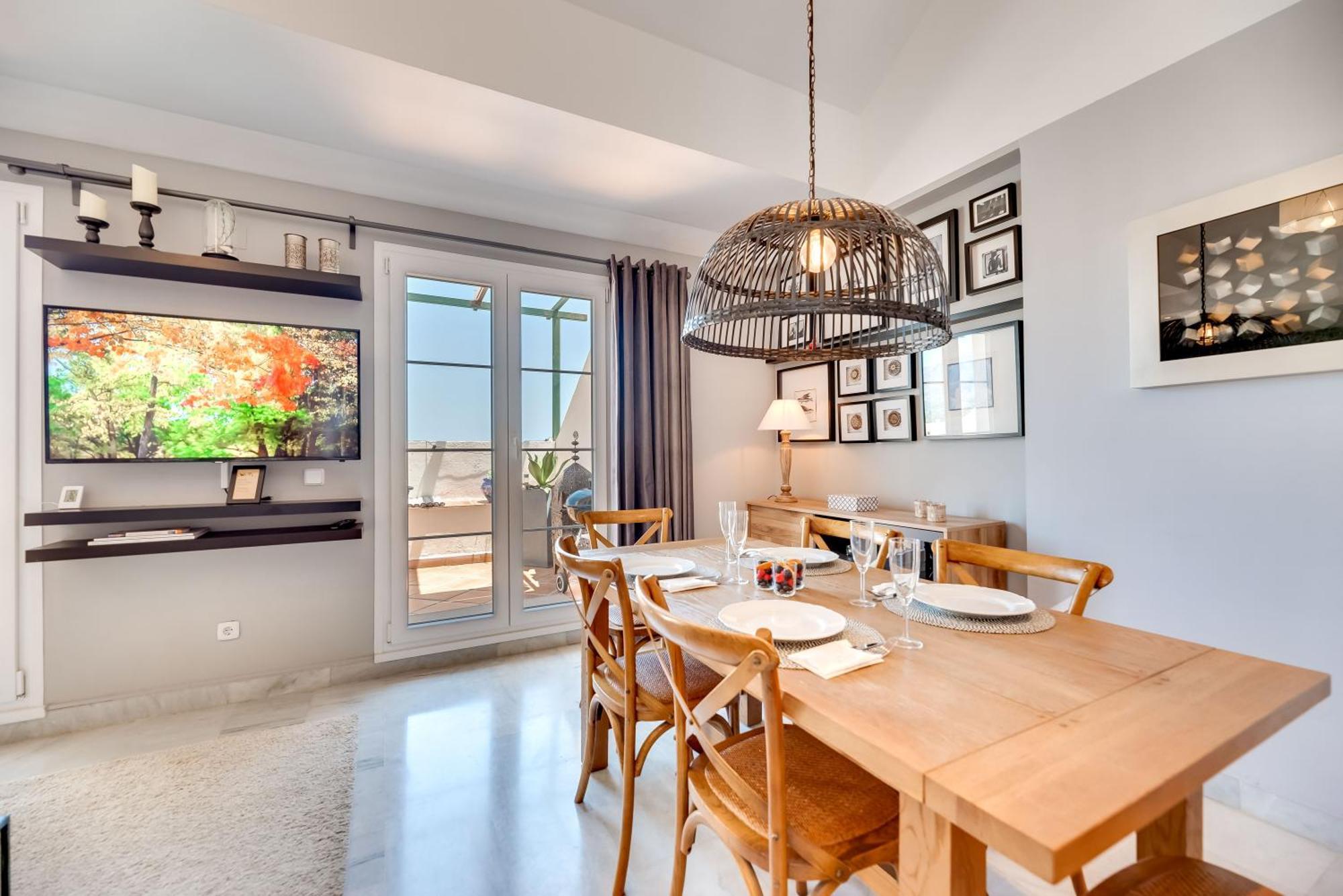 Elegant 2 Bdrm Penthouse With Bbq And Pools Lägenhet Marbella Exteriör bild
