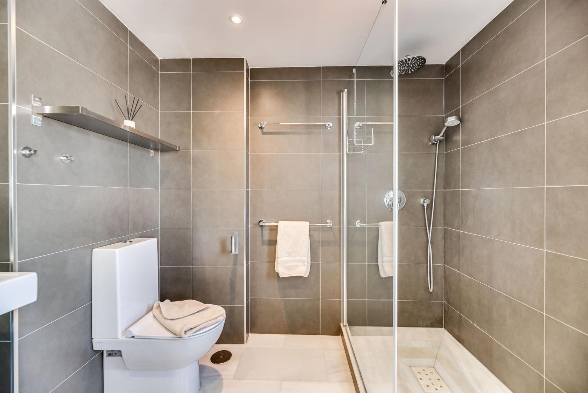 Elegant 2 Bdrm Penthouse With Bbq And Pools Lägenhet Marbella Exteriör bild